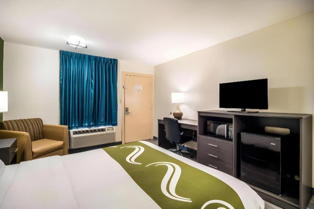 Quality Inn Columbia Airport West Columbia Exterior photo