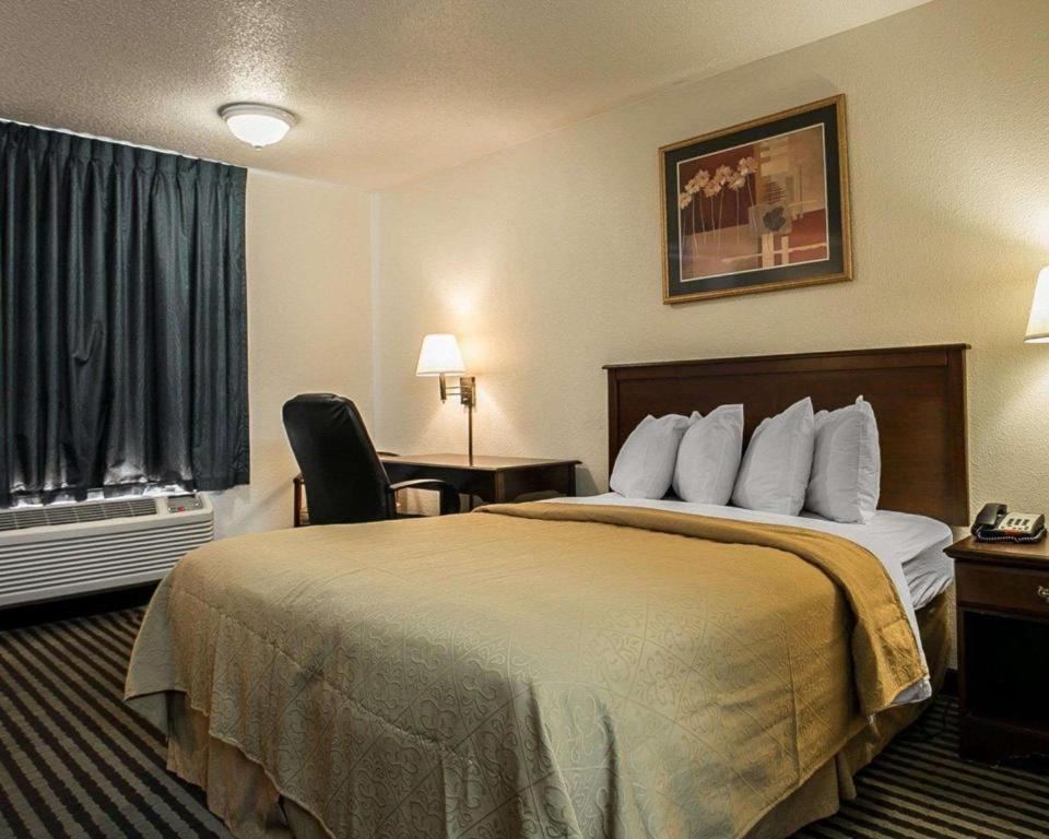 Quality Inn Columbia Airport West Columbia Exterior photo