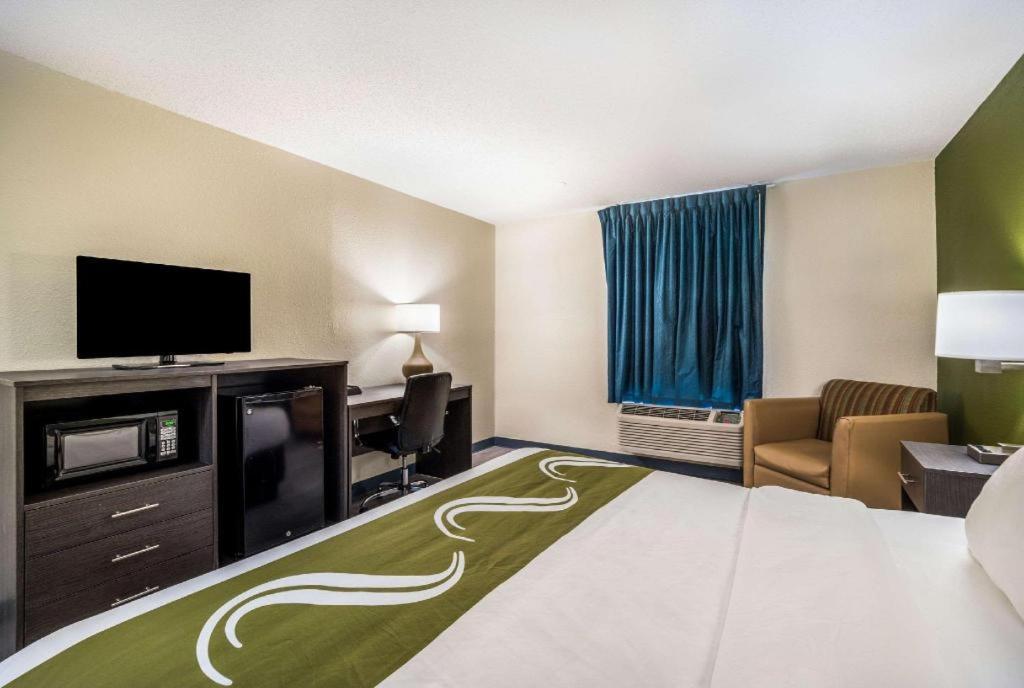 Quality Inn Columbia Airport West Columbia Exterior photo
